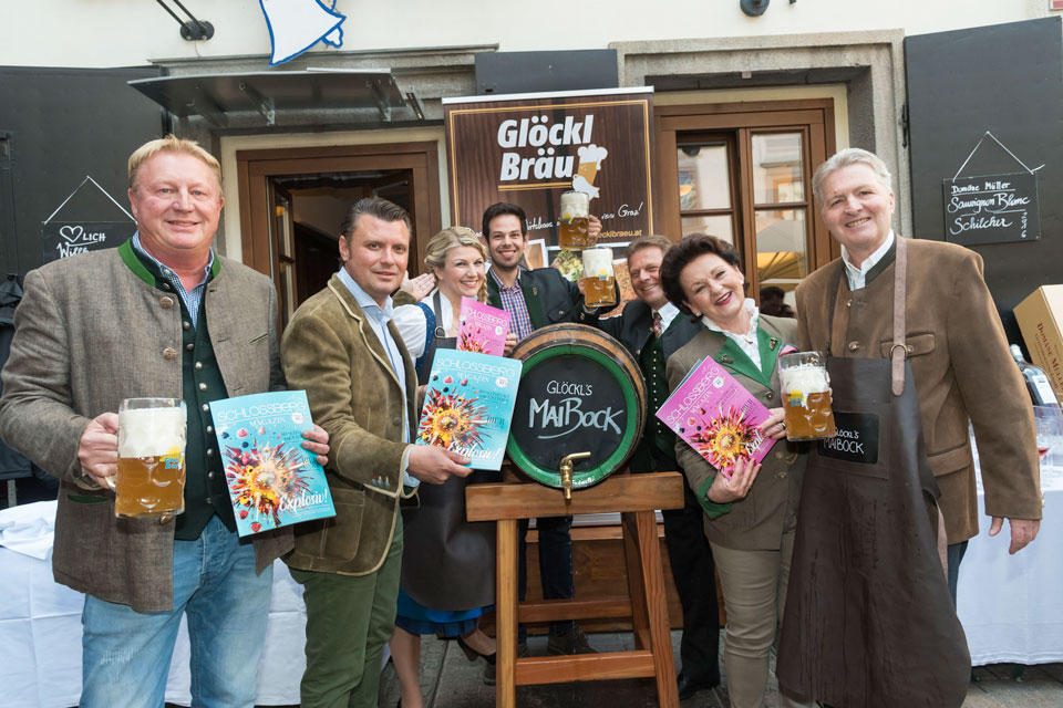 Maibock Glöckl Bräu - Franz Grossauer, Christof Widakovich, Isabella Edler, Christian Triebl, Helmut Posch, Waltraud Hutter, Gerald Zanker (v.l.)